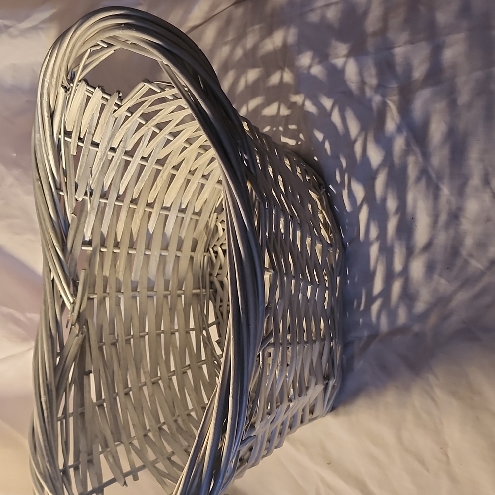 Wicker basket with handles
